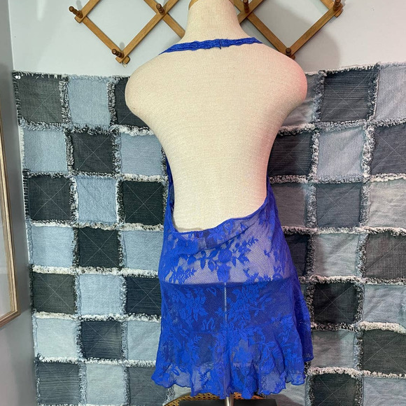 Victoria's Secret Backless Lace Dress - Picture 3 of 5